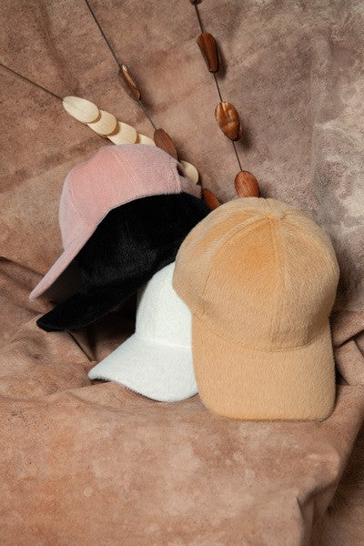 FAUX FUR COZY BASEBALL CAP - Image 2